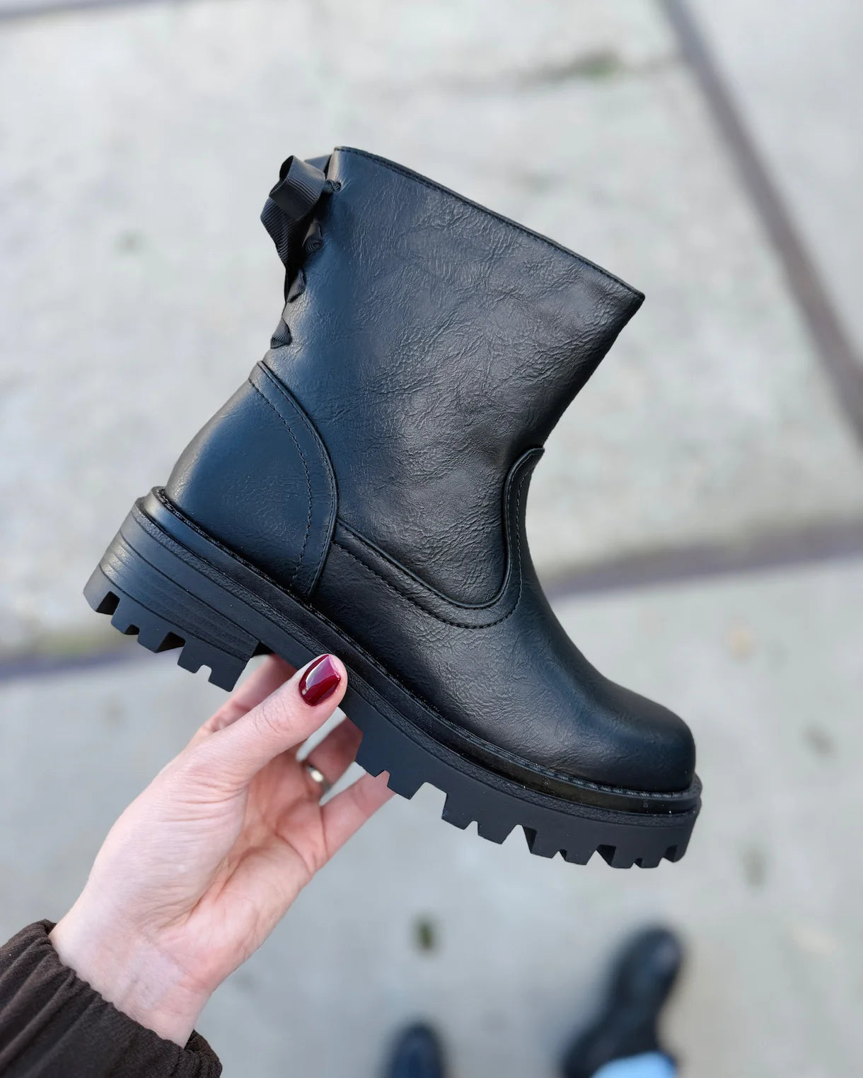 MONTVEL™ | Botas de Alta Gama